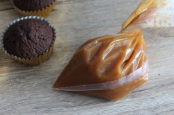 Капкейки с крем чиз - шаг 10 Капкейки с крем чиз - шаг 10