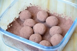 Шоколадные конфеты с вишней - шаг 5 Шоколадные конфеты с вишней - шаг 5