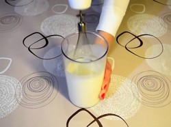 Муссовый торт три шоколада на сливках - шаг 17