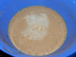 Шоколадный торт на кефире - шаг 7