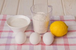 Итальянский пасхальный торт Сицилийская кассата - шаг 1 Итальянский пасхальный торт Сицилийская кассата - шаг 1