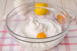 Итальянский пасхальный торт Сицилийская кассата - шаг 5 Итальянский пасхальный торт Сицилийская кассата - шаг 5