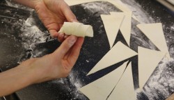 Сладкая выпечка из слоеного дрожжевого теста - шаг 13 Сладкая выпечка из слоеного дрожжевого теста - шаг 13