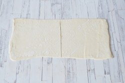 Булочки с корицей из слоеного теста - шаг 4 Булочки с корицей из слоеного теста - шаг 4