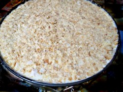 Торт из слоеного печенья без выпечки - шаг 6 Торт из слоеного печенья без выпечки - шаг 6