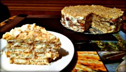 Торт из слоеного печенья без выпечки - шаг 9 Торт из слоеного печенья без выпечки - шаг 9