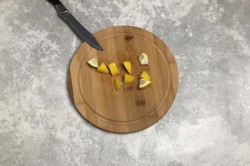 Паста Амосова. Смесь мед орехи курага изюм лимон чернослив - шаг 6