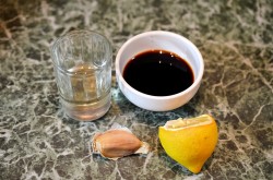 Соевый маринад для курицы в духовке - шаг 1