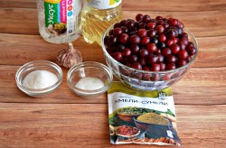 Соус из крыжовника к мясу на зиму домашний - шаг 1 Соус из крыжовника к мясу на зиму домашний - шаг 1