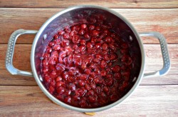 Соус из крыжовника к мясу на зиму домашний - шаг 5 Соус из крыжовника к мясу на зиму домашний - шаг 5