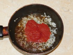 Спагетти с томатной пастой - шаг 5