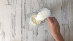 Суфле Птичье молоко с желатином - шаг 2 Суфле Птичье молоко с желатином - шаг 2