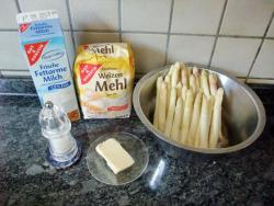 Вкусный и простой суп пюре из спаржи - шаг 1 Вкусный и простой суп пюре из спаржи - шаг 1