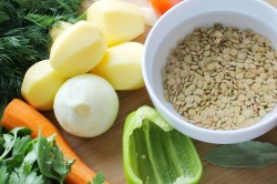 Суп из зеленой чечевицы с курицей - шаг 3 Суп из зеленой чечевицы с курицей - шаг 3