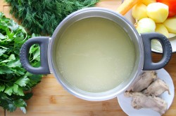 Суп из зеленой чечевицы с курицей - шаг 4 Суп из зеленой чечевицы с курицей - шаг 4