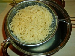 Суп Кукси по корейски с курицей - шаг 13 Суп Кукси по корейски с курицей - шаг 13
