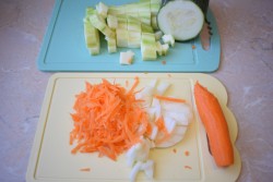 Суп пюре из кабачков и картофеля - шаг 3 Суп пюре из кабачков и картофеля - шаг 3