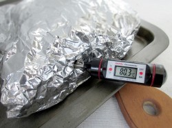 Свинина запеченная куском в фольге - шаг 7