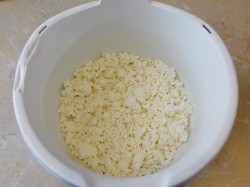 сырники из творога без яиц на сковороде - шаг 1 сырники из творога без яиц на сковороде - шаг 1