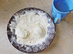 сырники из творога без яиц на сковороде - шаг 5 сырники из творога без яиц на сковороде - шаг 5