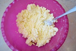 Сырники в мультиварке - шаг 3 Сырники в мультиварке - шаг 3