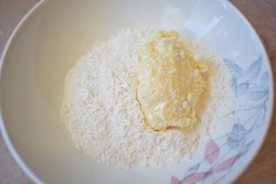 Сырники в мультиварке - шаг 4 Сырники в мультиварке - шаг 4