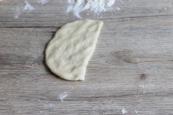 Калачи с сыром и маком - шаг 13 Калачи с сыром и маком - шаг 13