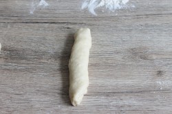 Калачи с сыром и маком - шаг 15 Калачи с сыром и маком - шаг 15