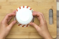 Сырные корзинки из сыра для салата - шаг 3