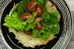 Сырные корзинки из сыра для салата - шаг 7