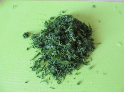 Сырный суп с колбасой и плавленным сыром - шаг 7