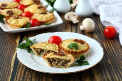 Жульен с грибами в тарталетках в духовке - шаг 13