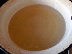 Молочный десерт с желатином - шаг 1