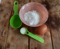 Тесто для пельменей из рисовой муки - шаг 1 Тесто для пельменей из рисовой муки - шаг 1