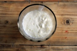 Тесто для пирожков и лепешек на сухой сковороде - шаг 2 Тесто для пирожков и лепешек на сухой сковороде - шаг 2