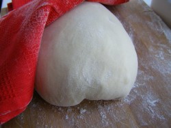 Тесто для пирожков как пух - шаг 7 Тесто для пирожков как пух - шаг 7