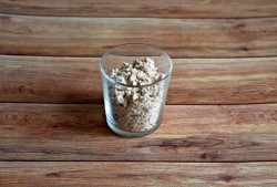 Тесто для пирожков на сковороде на воде - шаг 2 Тесто для пирожков на сковороде на воде - шаг 2