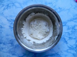 Тесто для вареников на кефире - шаг 7 Тесто для вареников на кефире - шаг 7