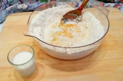 Простой суп с галушками - шаг 3 Простой суп с галушками - шаг 3