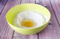 Тесто на молоке без дрожжей - шаг 2 Тесто на молоке без дрожжей - шаг 2