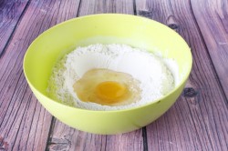 Тесто на молоке без дрожжей - шаг 3 Тесто на молоке без дрожжей - шаг 3