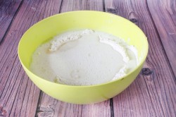 Тесто на молоке без дрожжей - шаг 4 Тесто на молоке без дрожжей - шаг 4