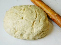 Тесто на молоке для пирога - шаг 5 Тесто на молоке для пирога - шаг 5