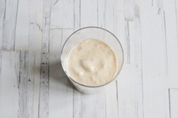 Тесто на ряженке для пирожков пирогов булочек - шаг 5 Тесто на ряженке для пирожков пирогов булочек - шаг 5