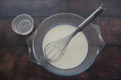 Тесто на сухих дрожжах на молоке на пирожки - шаг 4 Тесто на сухих дрожжах на молоке на пирожки - шаг 4