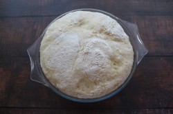 Тесто на сухих дрожжах на молоке на пирожки - шаг 6 Тесто на сухих дрожжах на молоке на пирожки - шаг 6