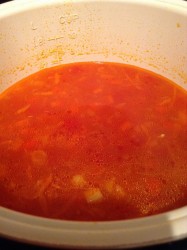 Томатный суп с овощами и макаронами в мультиварке - шаг 7 Томатный суп с овощами и макаронами в мультиварке - шаг 7