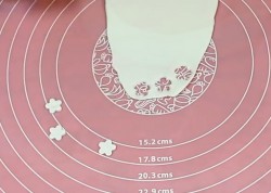 Торт Барби из мастики - шаг 19