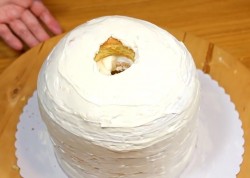 Торт Барби из мастики - шаг 5