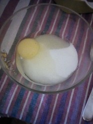 Торт Белка на молоке с печеньем без выпечки - шаг 2